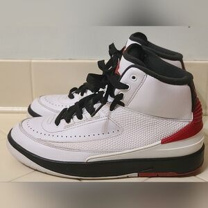 Jordan 2 Retro OG Chicago (2022) Women's Size 7